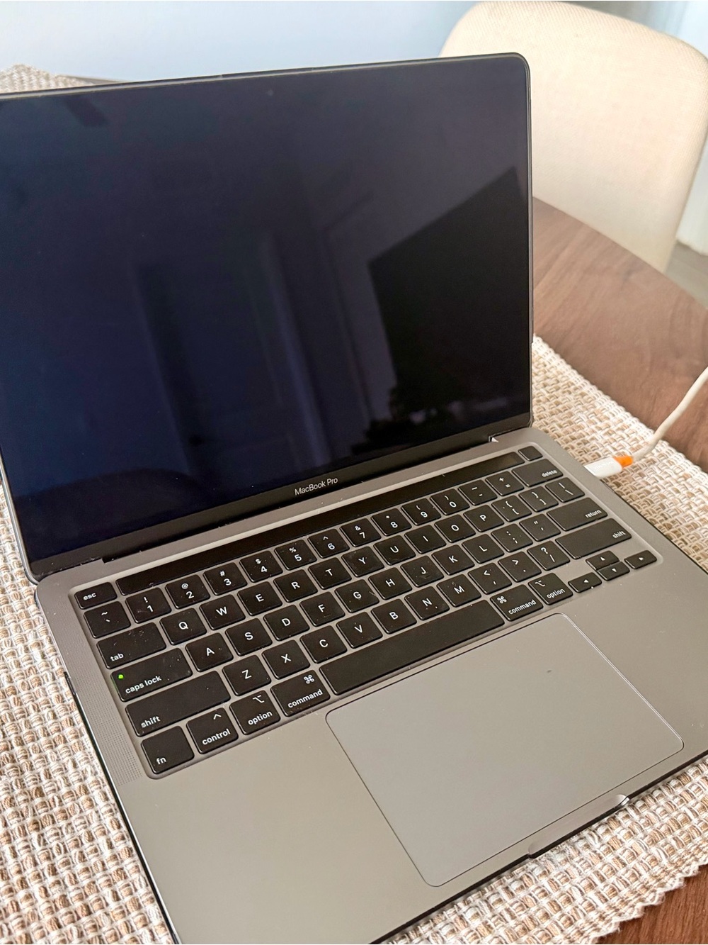 Apple MacBook Pro Laptop in Space Gray with Backlit Keyboard with Incase & Charg